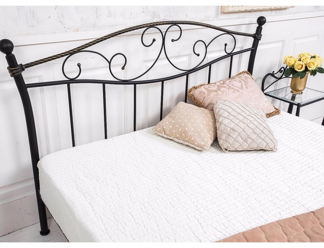 Металлическая кровать Gold