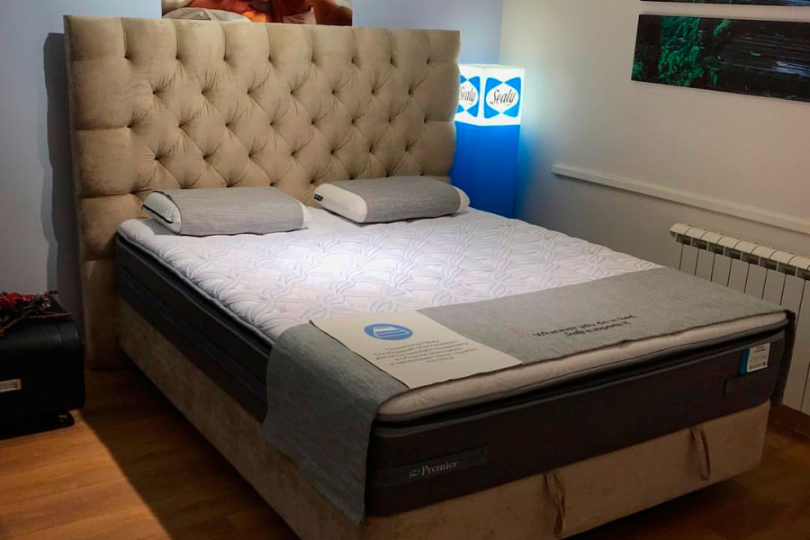 Кровать Brooklyn с основанием Raibox